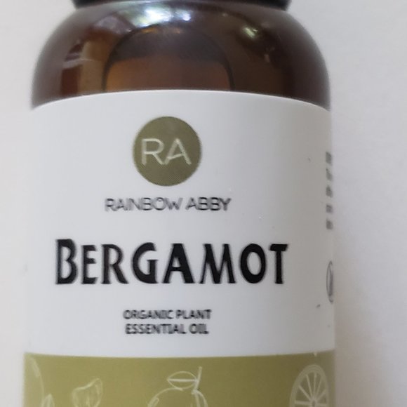 Bergamot Essential Oil - Picture 2 of 4